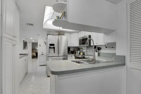 1618 Twelve Oaks Way North Palm Beach FL 33408