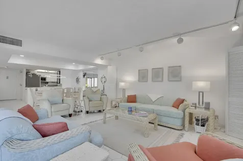 1618 Twelve Oaks Way North Palm Beach FL 33408