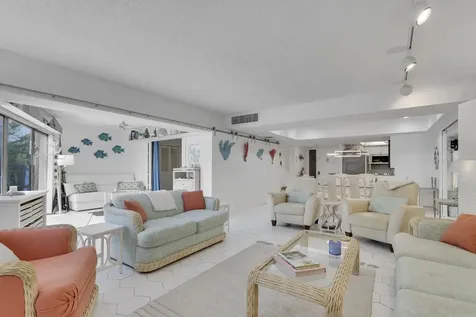 1618 Twelve Oaks Way North Palm Beach FL 33408