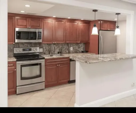 951 De Soto Road Boca Raton FL 33432