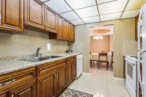 951 De Soto Road Boca Raton FL 33432