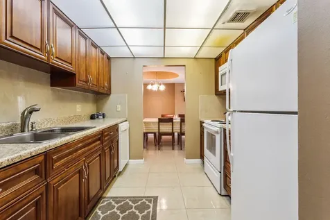 951 De Soto Road Boca Raton FL 33432
