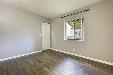 533 Shady Pine Way Greenacres FL 33415