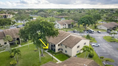 533 Shady Pine Way Greenacres FL 33415