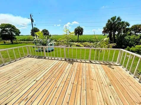 2657 River Road Moore Haven FL 33471