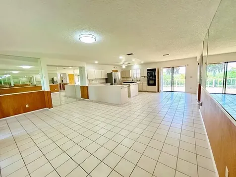 2657 River Road Moore Haven FL 33471