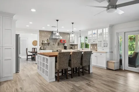 3 Mandalay Road Sewalls Point FL 34996