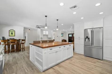3 Mandalay Road Sewalls Point FL 34996