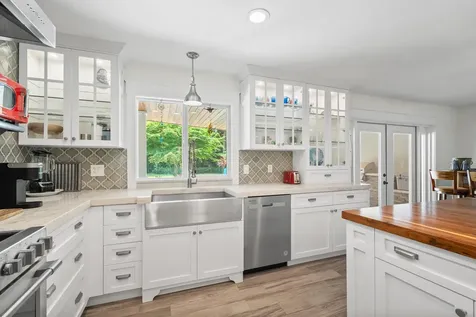3 Mandalay Road Sewalls Point FL 34996