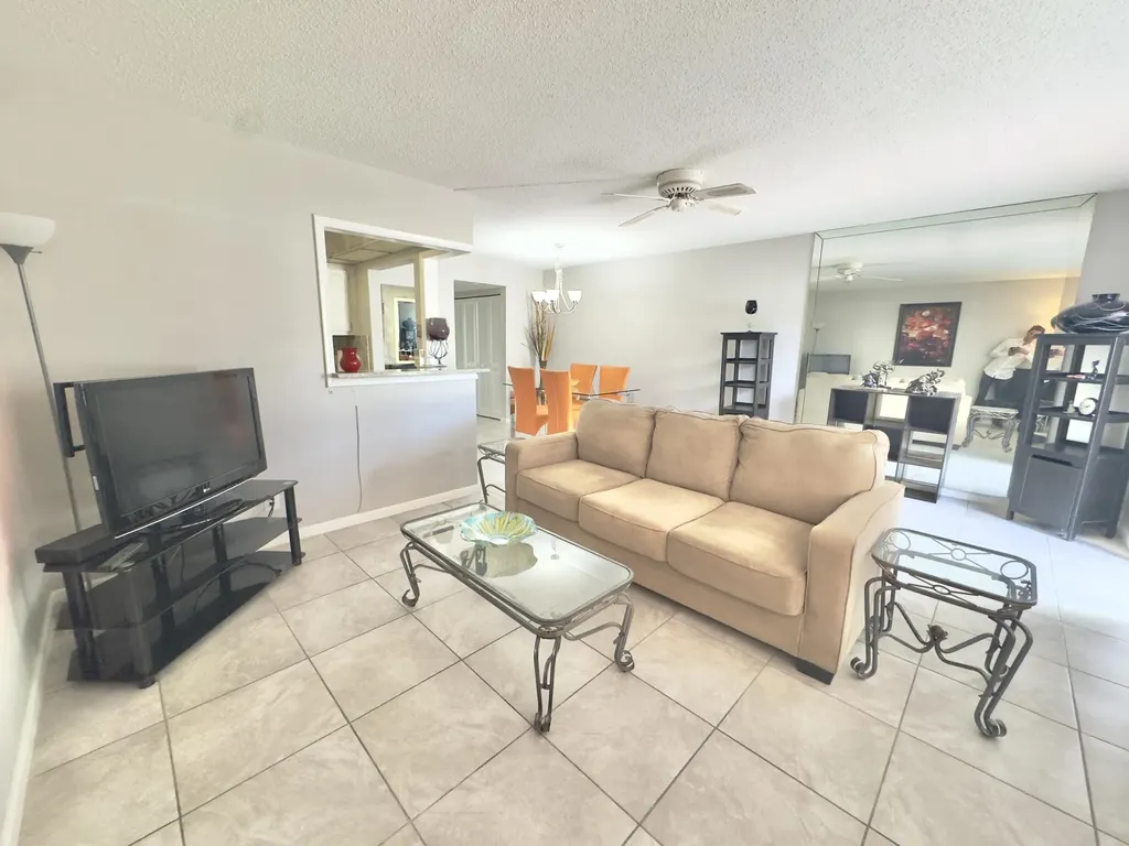 3 Ventnor Drive Deerfield Beach FL 33442