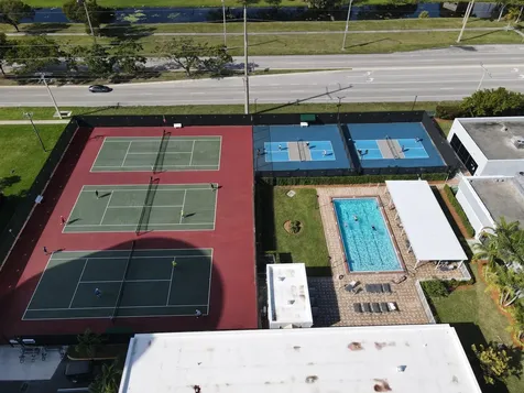 3 Ventnor Drive Deerfield Beach FL 33442