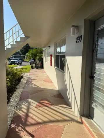 291 Flanders G Delray Beach FL 33484