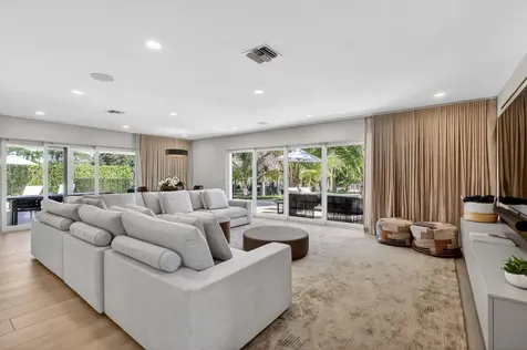937 SW 34th Court Boynton Beach FL 33435