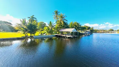 937 SW 34th Court Boynton Beach FL 33435