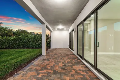 8575 Ganton Drive Boca Raton FL 33434