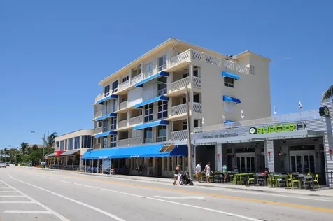 122 Andrews Avenue Delray Beach FL 33483