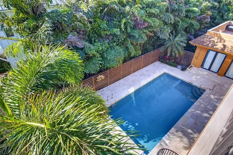 122 Andrews Avenue Delray Beach FL 33483