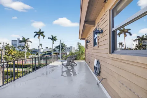 122 Andrews Avenue Delray Beach FL 33483