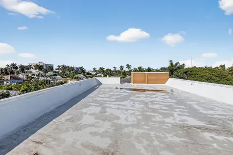 122 Andrews Avenue Delray Beach FL 33483