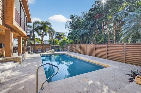122 Andrews Avenue Delray Beach FL 33483