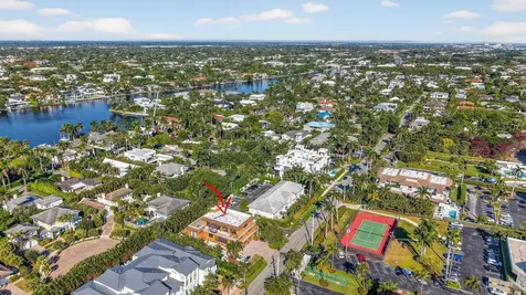 122 Andrews Avenue Delray Beach FL 33483