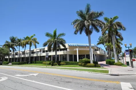 122 Andrews Avenue Delray Beach FL 33483
