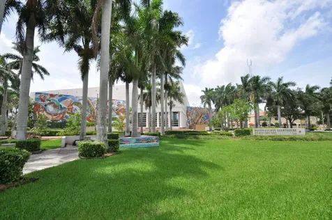 122 Andrews Avenue Delray Beach FL 33483