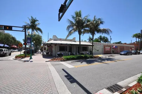 122 Andrews Avenue Delray Beach FL 33483