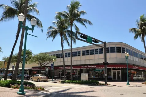 122 Andrews Avenue Delray Beach FL 33483
