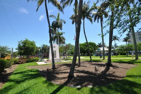 122 Andrews Avenue Delray Beach FL 33483