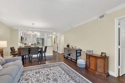 9215 Flynn Circle Boca Raton FL 33496