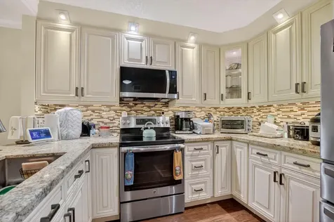 9215 Flynn Circle Boca Raton FL 33496