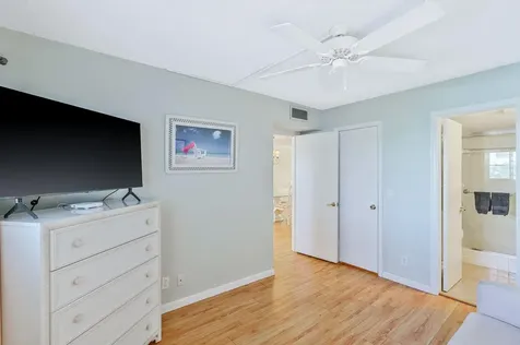 2014 S Federal Highway Boynton Beach FL 33435