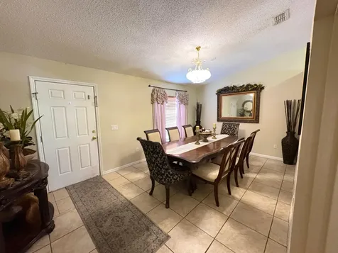 331 Se Husted Terrace Port Saint Lucie FL 34983