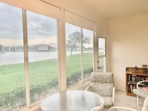 1050 Cornwall C Boca Raton FL 33434