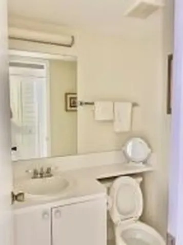 1050 Cornwall C Boca Raton FL 33434