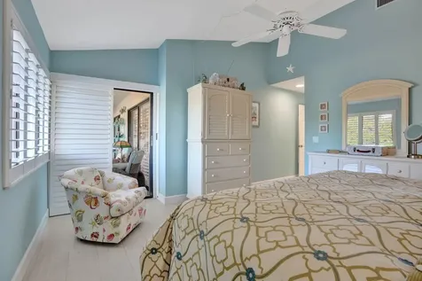 4 Lexington Lane Palm Beach Gardens FL 33418