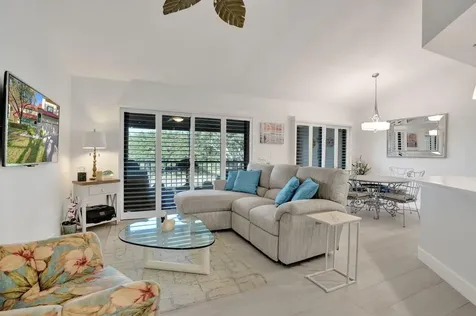 4 Lexington Lane Palm Beach Gardens FL 33418