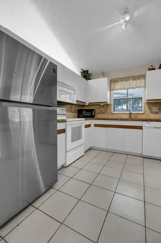 4846 Nw 14th Street Coconut Creek FL 33063