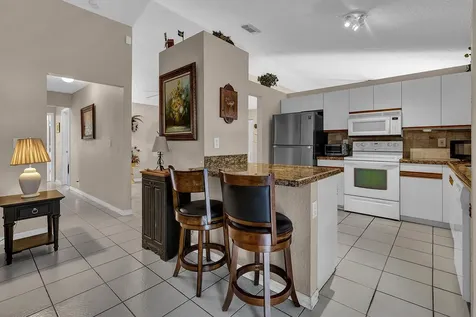 4846 Nw 14th Street Coconut Creek FL 33063