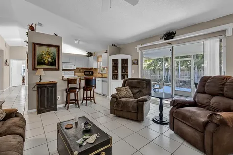 4846 Nw 14th Street Coconut Creek FL 33063