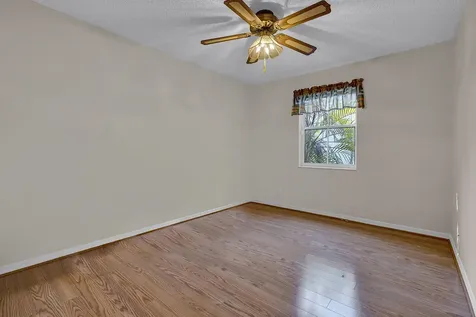 4846 Nw 14th Street Coconut Creek FL 33063