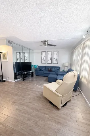 3030 Wolverton B Boca Raton FL 33434