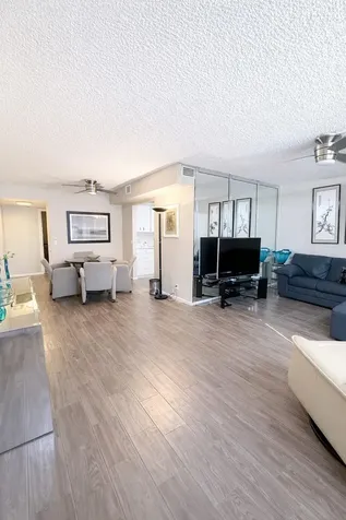 3030 Wolverton B Boca Raton FL 33434