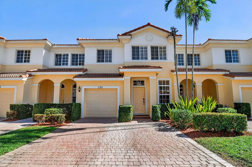 7361 Briella Drive Boynton Beach FL 33437
