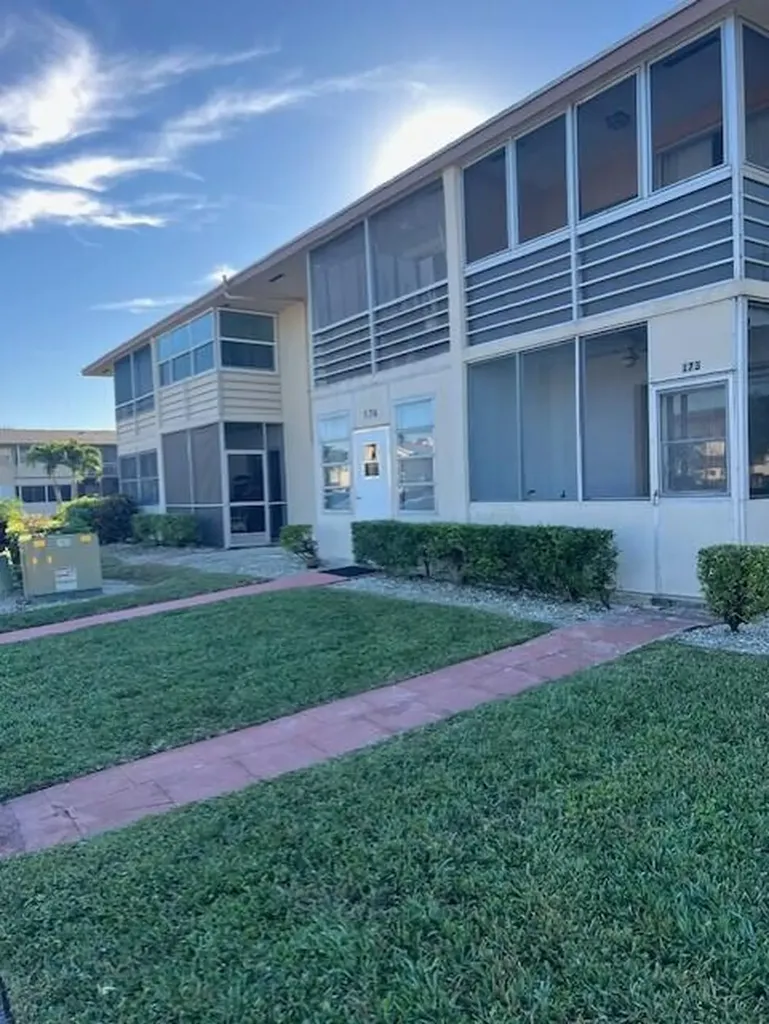171 W Norwich H Street West Palm Beach FL 33417