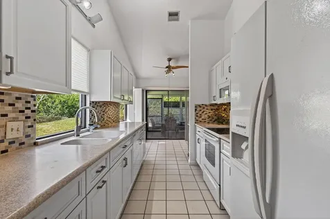 13196 Se Point O Woods Court Hobe Sound FL 33455