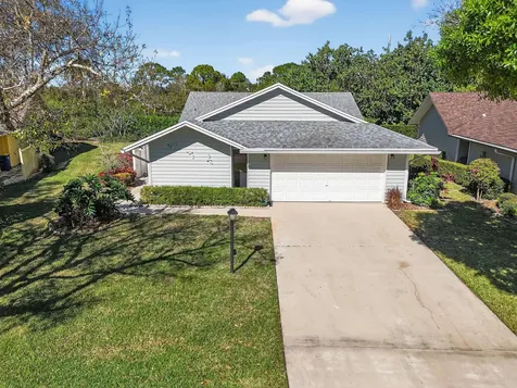 13196 Se Point O Woods Court Hobe Sound FL 33455