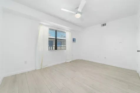 896 N Federal Highway Lantana FL 33462