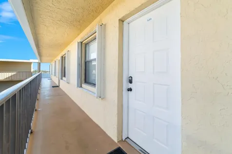 896 N Federal Highway Lantana FL 33462